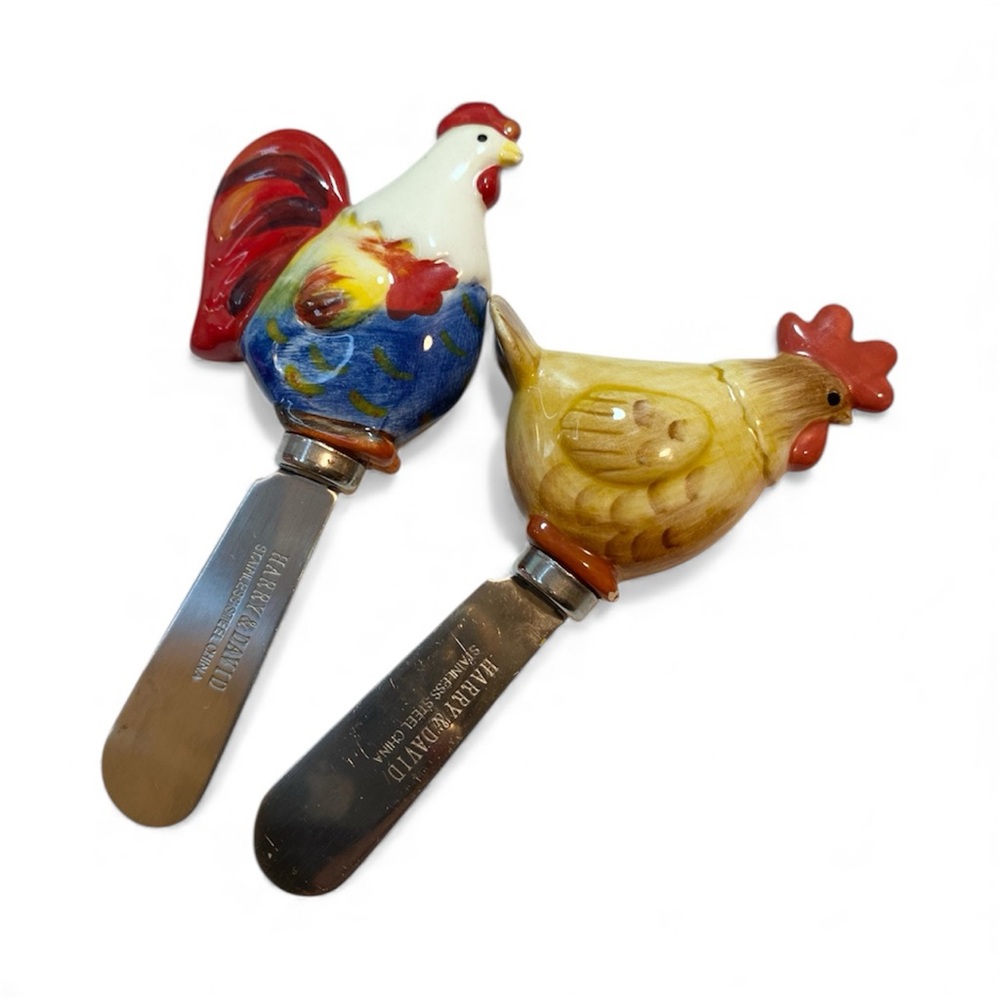 Colorful Rooster and Hen Spreaders